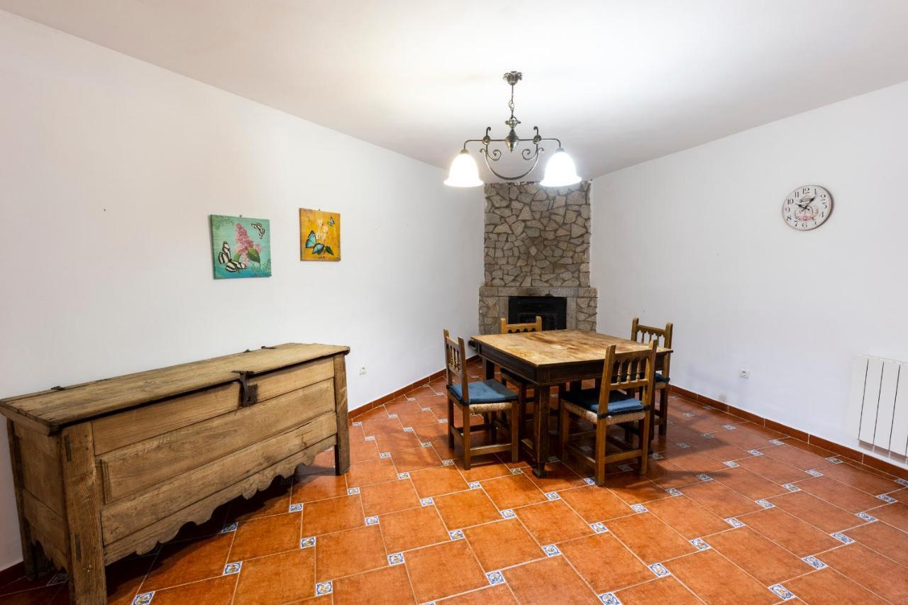 Casa Rural El Abeto Torre de Don Miguel Eksteriør bilde